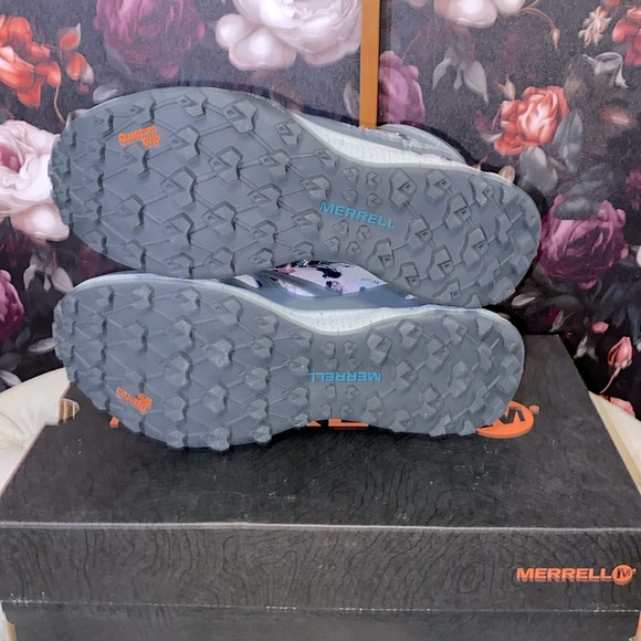 Merrell Altalight Mid Hiking Boots - Picture 6 of 7